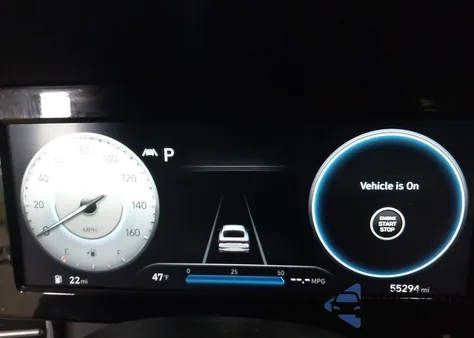 2021 Hyundai Elantra Sel z USA, uszkodzony, nr VIN KMHLS4AG2MU095603